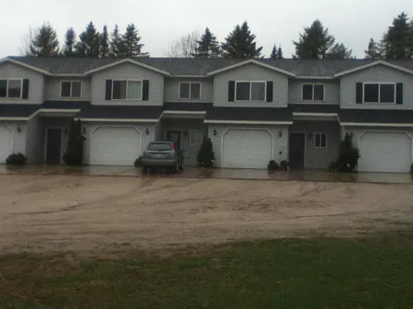 E2264 Parfreyville Rd, Waupaca, WI 54981