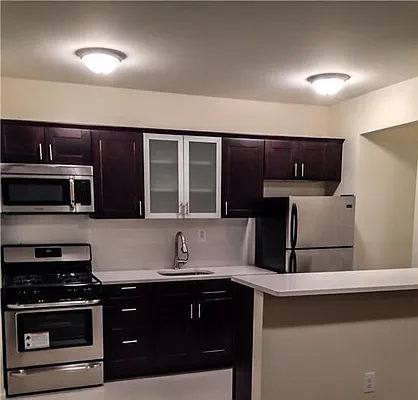 Rented by Keller Williams NYC | media 8