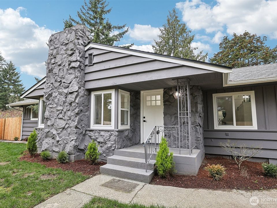 1st image of 13107 Military Road S