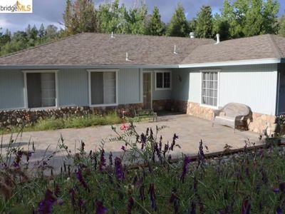 19570 Cottonwood St, Groveland, CA, 95321