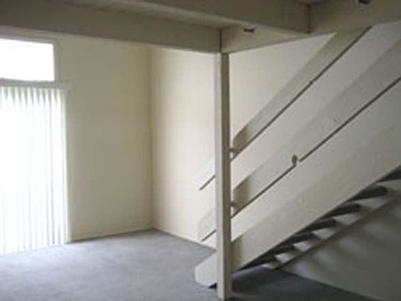 4th image of 2320 Banner Ave #1