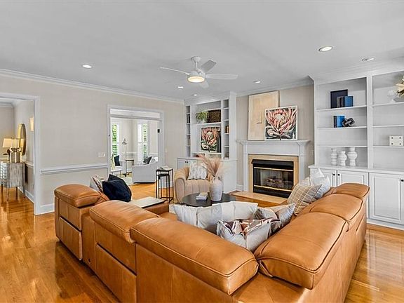 5th image of 2801 Benjamin Ct