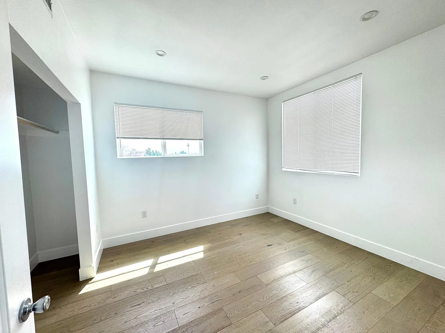 4 bed, 2000 sqft, $4,500 — Photo 4