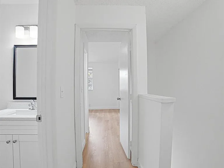 8207 Fairway Rd — Photo 16