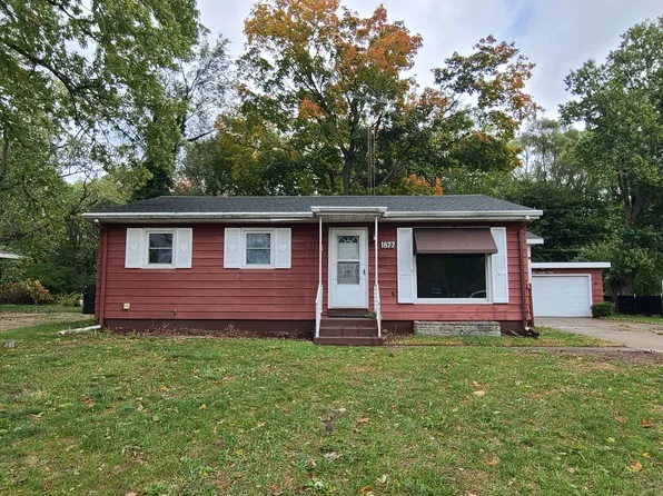 1877 E Ogden Ave, Benton Harbor, MI 49022