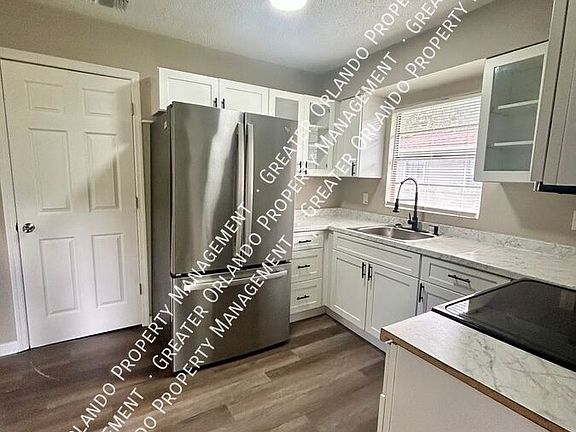 3rd image of 131 NW 10th Ave