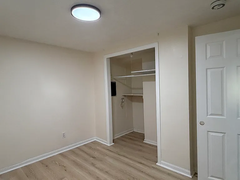 723 Pine St #1 — Photo 9