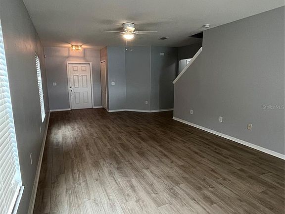 5th image of 946 Seminole Sky Dr