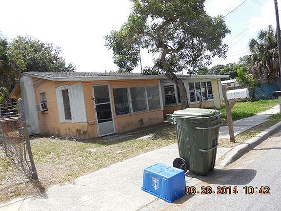 3rd image of 2712 Dixie Ave