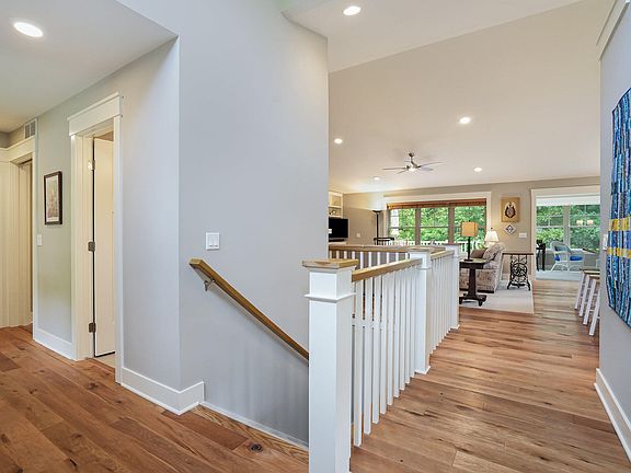 4th image of 4584 Koinonia Ct NE #9