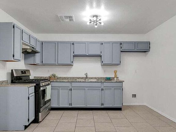 3rd image of 10420 Valle Blanco Dr