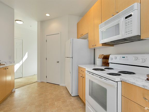 5th image of 6221 Kennedy Avenue SE #A-28