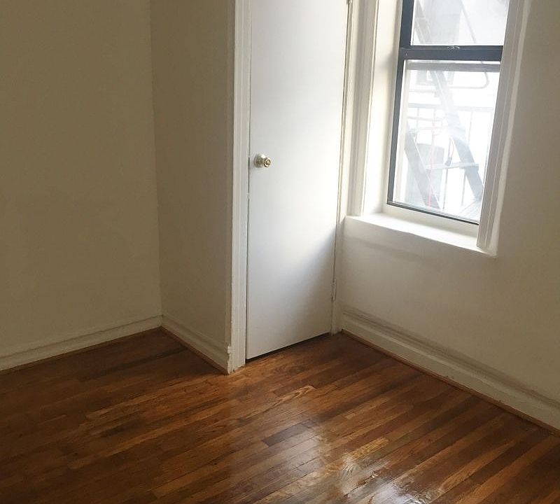 2nd image of 773 Eastern Pkwy APT 2D