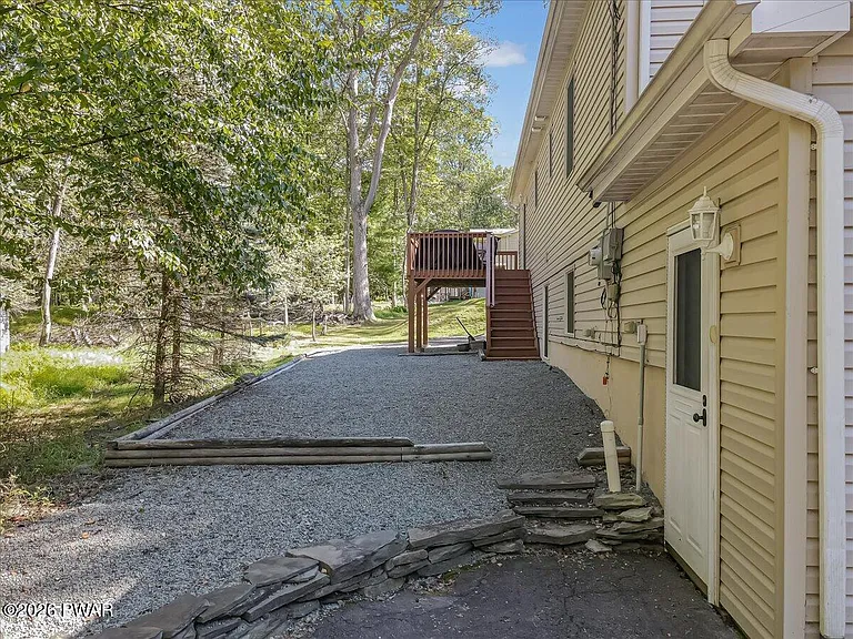 801 Sun Valley Ct — Photo 45