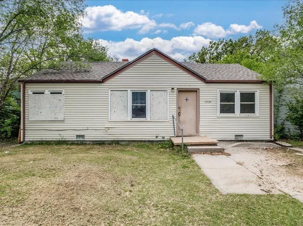 1721 N Estelle Ave, Wichita, KS 67214