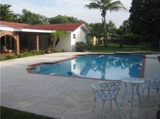 12305 SW 102nd Ct, Miami, FL 33176