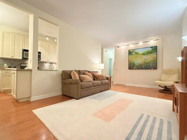 345 East 73rd Street image 3 of 7