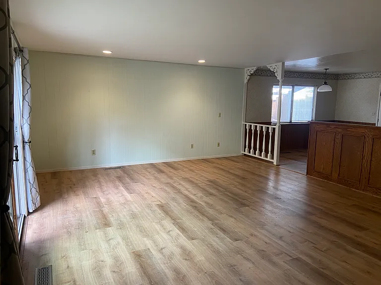 424 Mason St — Photo 20