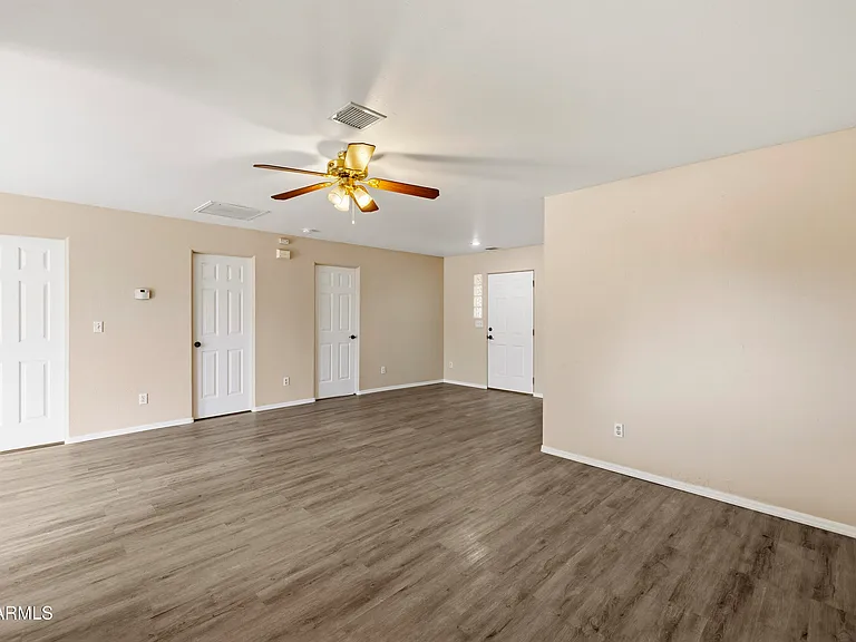 7131 E Thrush Ln — Photo 4
