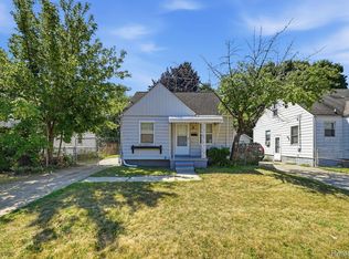 14694 Jacob Ave, Eastpointe, MI 48021