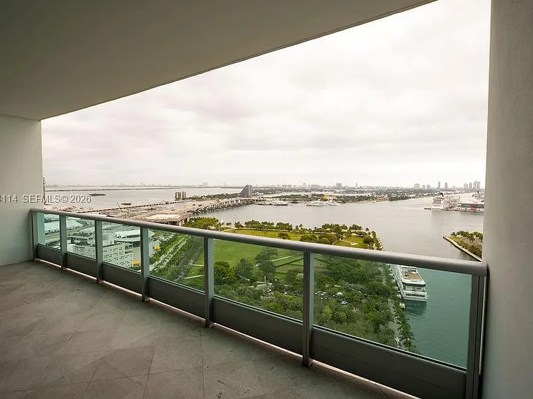 900 Biscayne Blvd #2705 — Photo 12