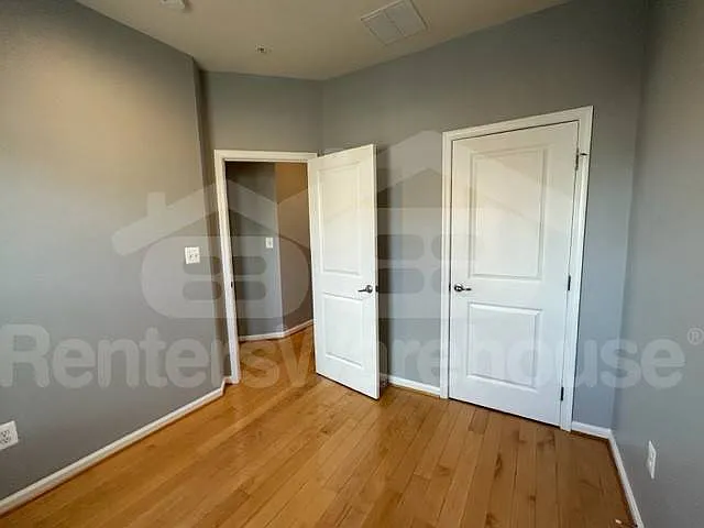 7440 Singers Way — Photo 35