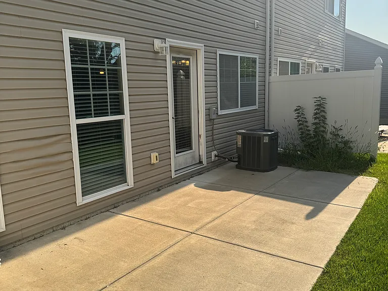 5721 Brendon Ln — Photo 21