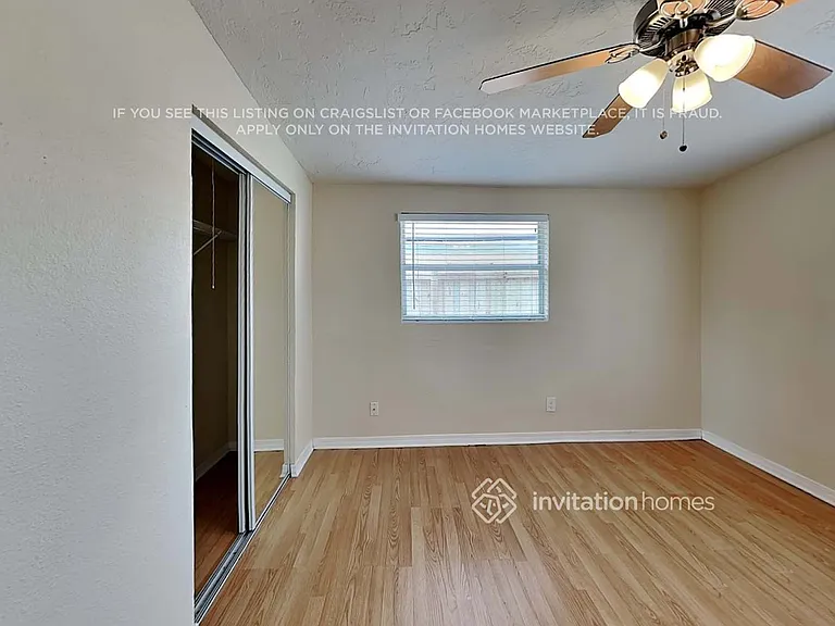 15149 Harding Ave — Photo 13