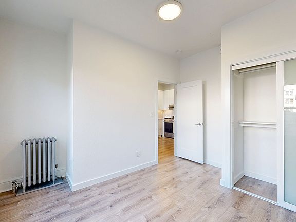 5th image of 727 Ellis St #205