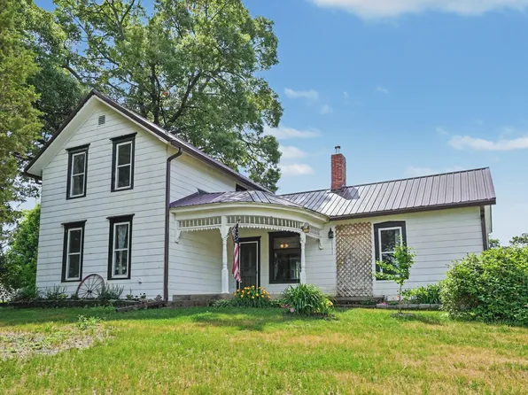 104 N Lime St, Albany, IL 61230
