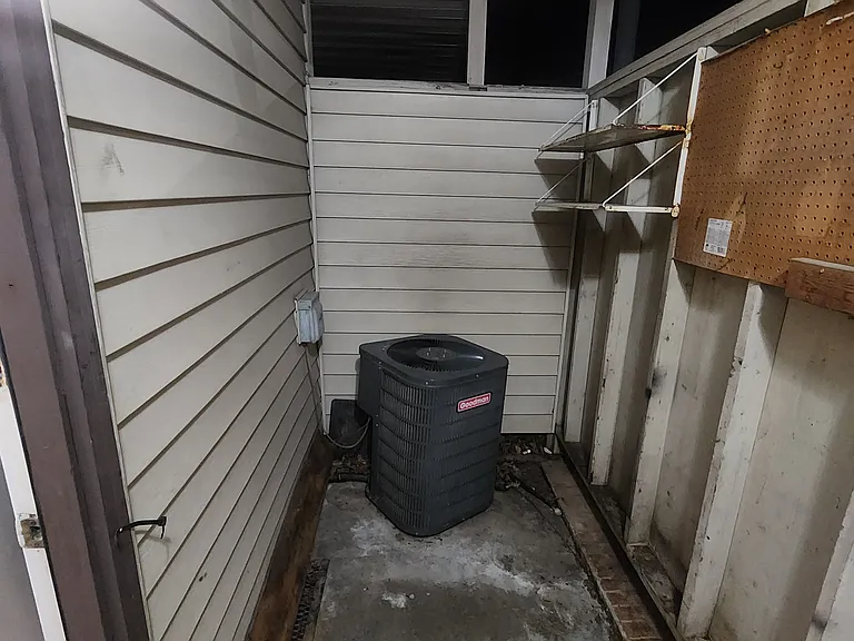24 Shockley St — Photo 13