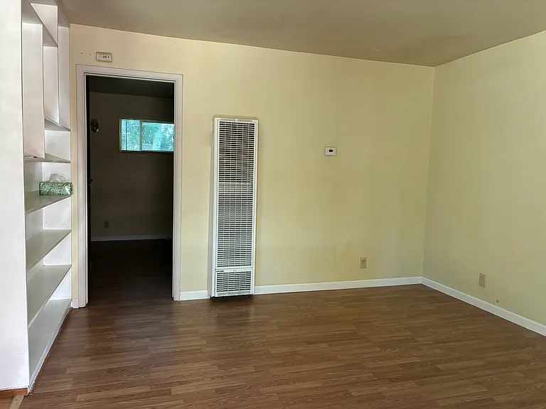 3714 Paradise Ave #2 — Photo 2