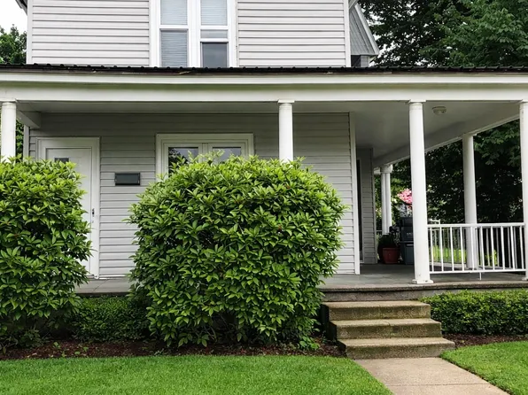 33 Mount Vernon Pl, Jamestown, NY 14701