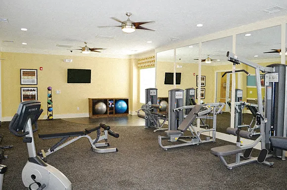 Clairmont at Hillandale — Photo 9