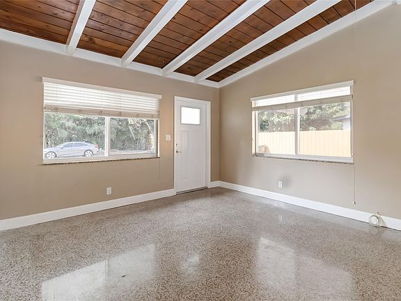 4th image of 2951 SW 14th Street