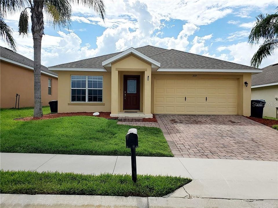 1st image of 319 Vizcay Way