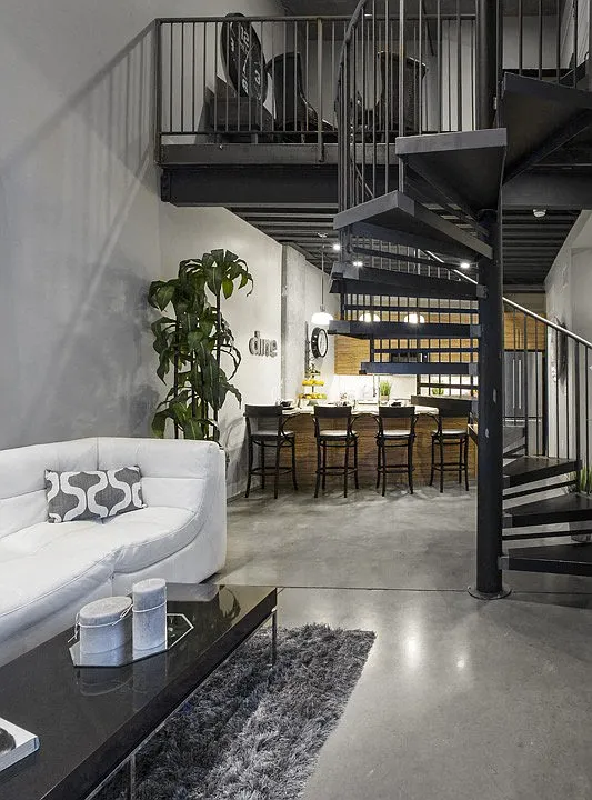 Hardware Apartments