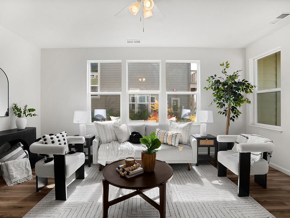 1st image of 2042 Ravello Way