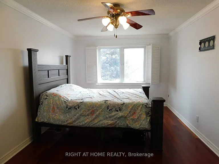 128 William Stephenson Dr — Photo 18