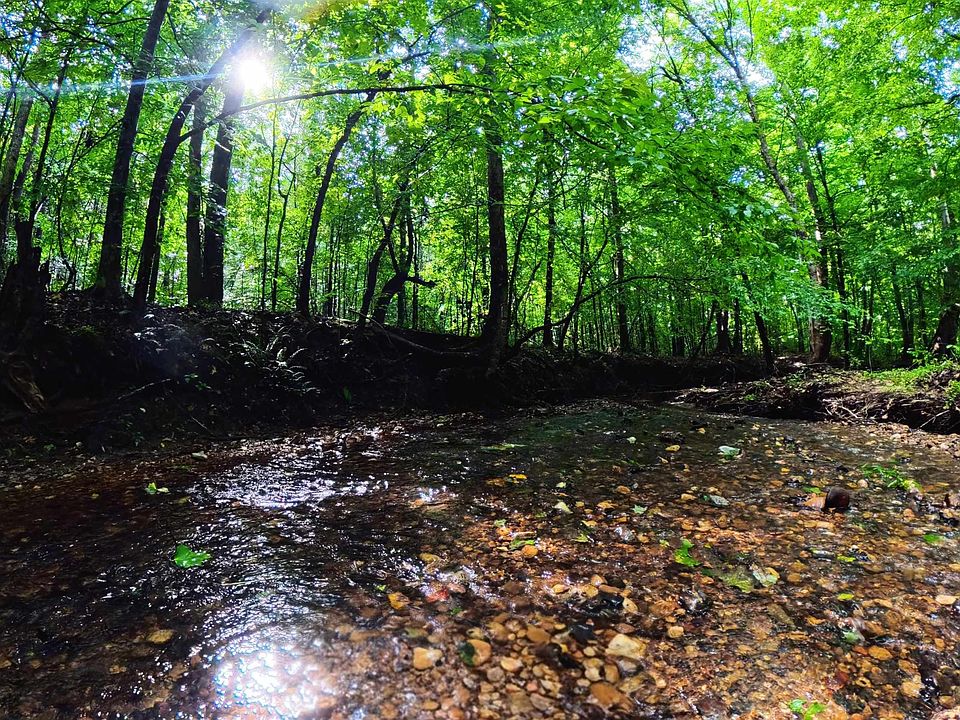 1st image of 995 Indian Springs Rd