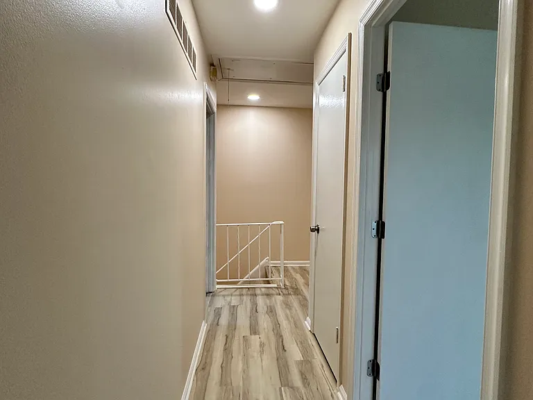 2 Churchill Cir — Photo 38