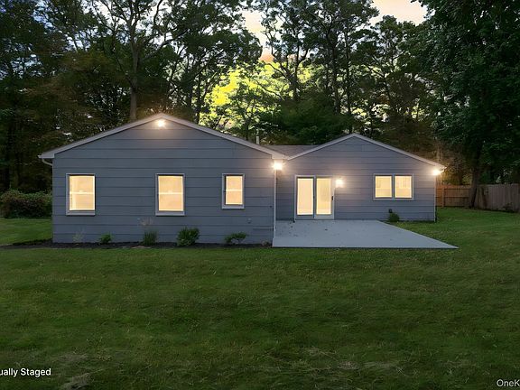 2nd image of 11 Wildwood Road