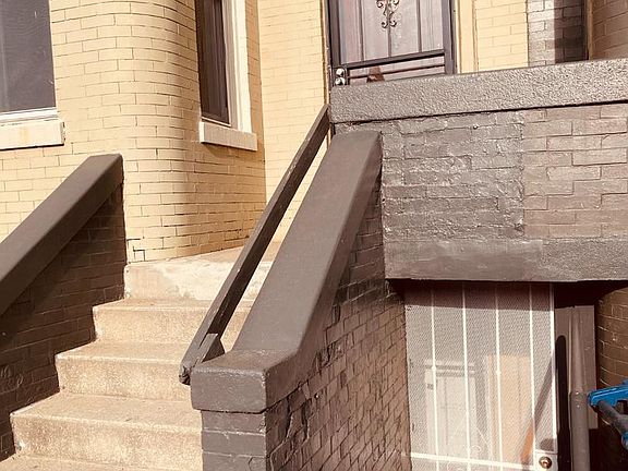 2nd image of 1841 N Capitol St NE