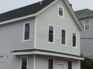 82 William St, Fall River, MA 02721