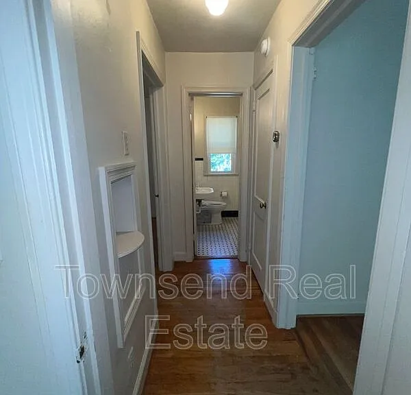 507 Martine Rd #3 — Photo 6