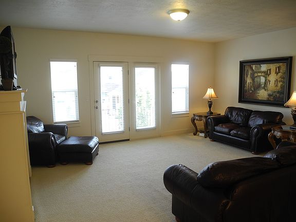 Spacious Living Room