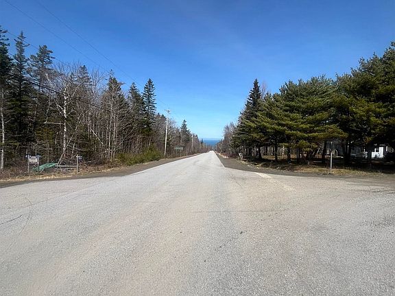 4th image of Hampton Mountain Rd