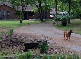 16823 Cimmaron Dr, Stagecoach, TX 77355