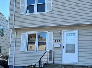 693 Jewett Ave, Bridgeport, CT 06606