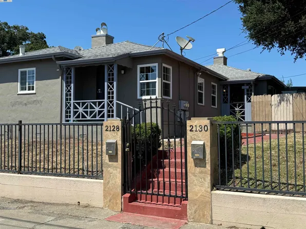 2128 E 29th St, Oakland, CA 94606